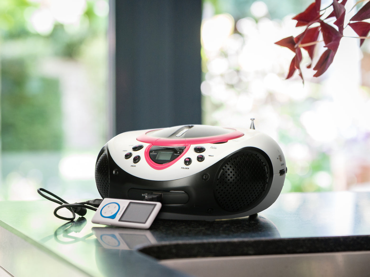 Lenco SCD-38 USB Pink - Radio FM et lecteur CD/USB portable - Rose