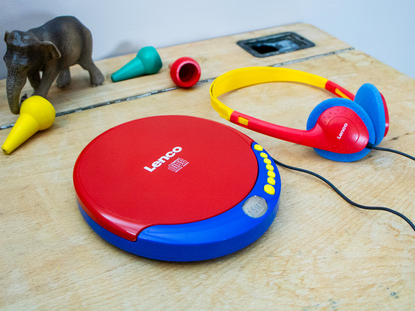 Lenco CD-021KIDS - Lecteur CD portable pour enfants avec casque, piles rechargeables et limiteur de son intégré - Multicolore