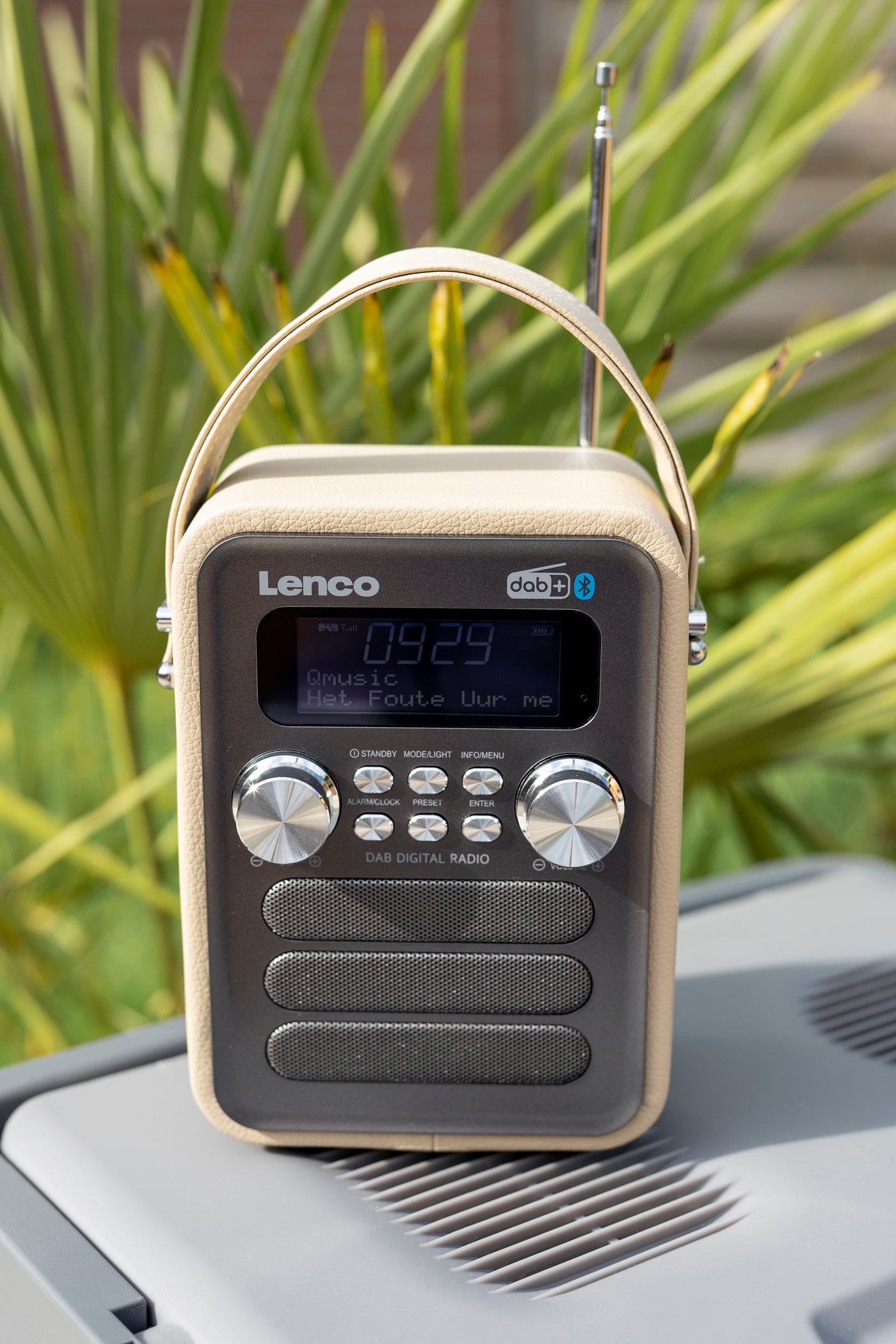 Lenco PDR-051TPSI - Radio DAB+/ FM avec Bluetooth® - Taupe