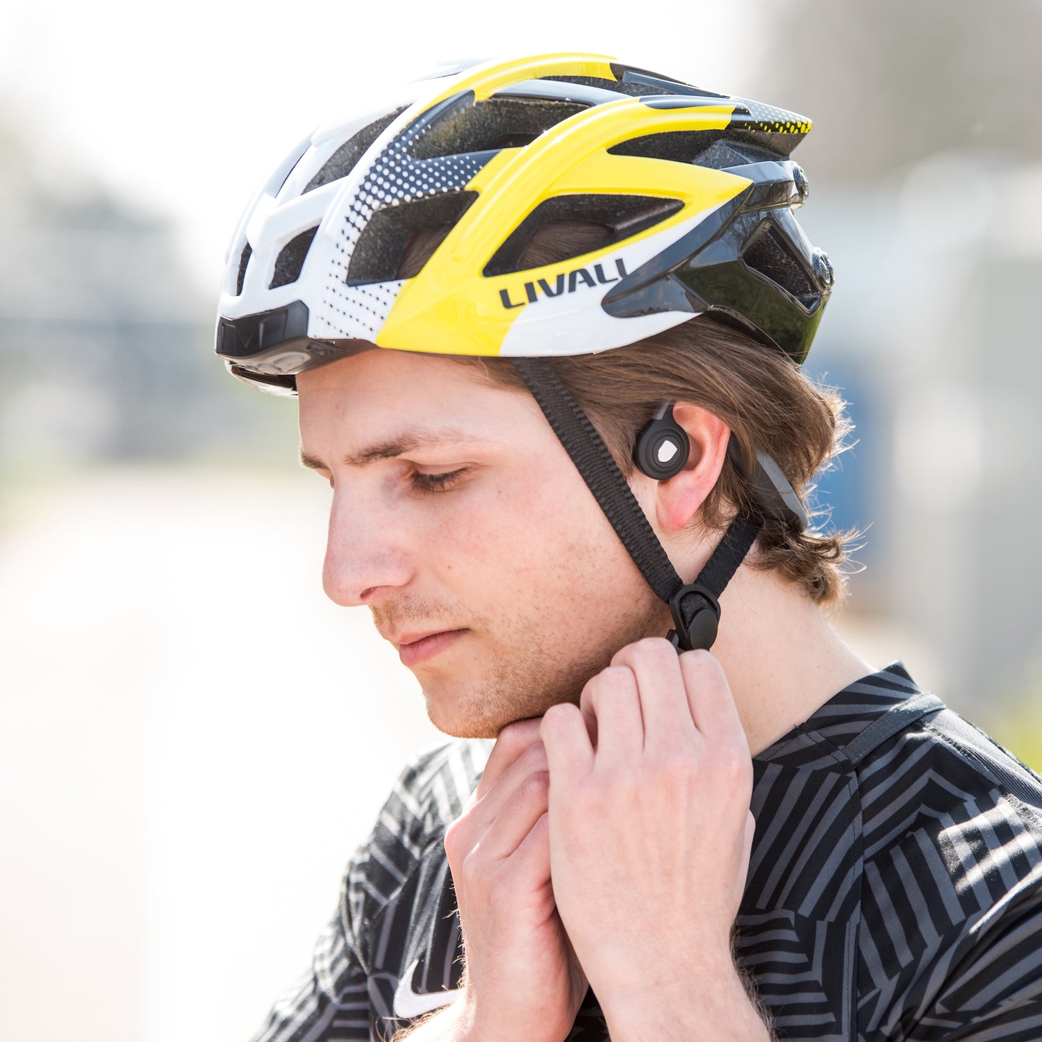 Lenco BCH-1000BU - Casque Bluetooth® à conduction osseuse, bleu